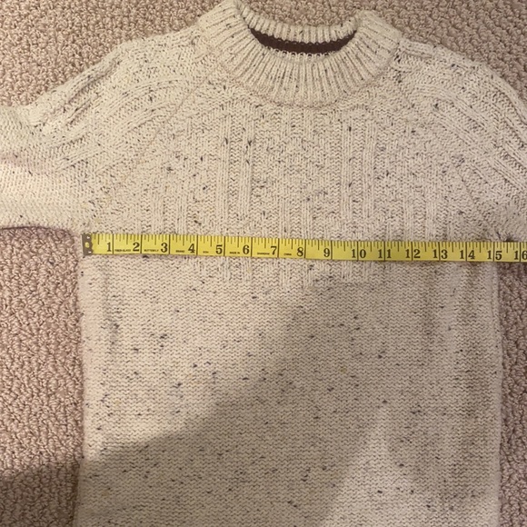 Roots Sweater - Picture 4 of 4